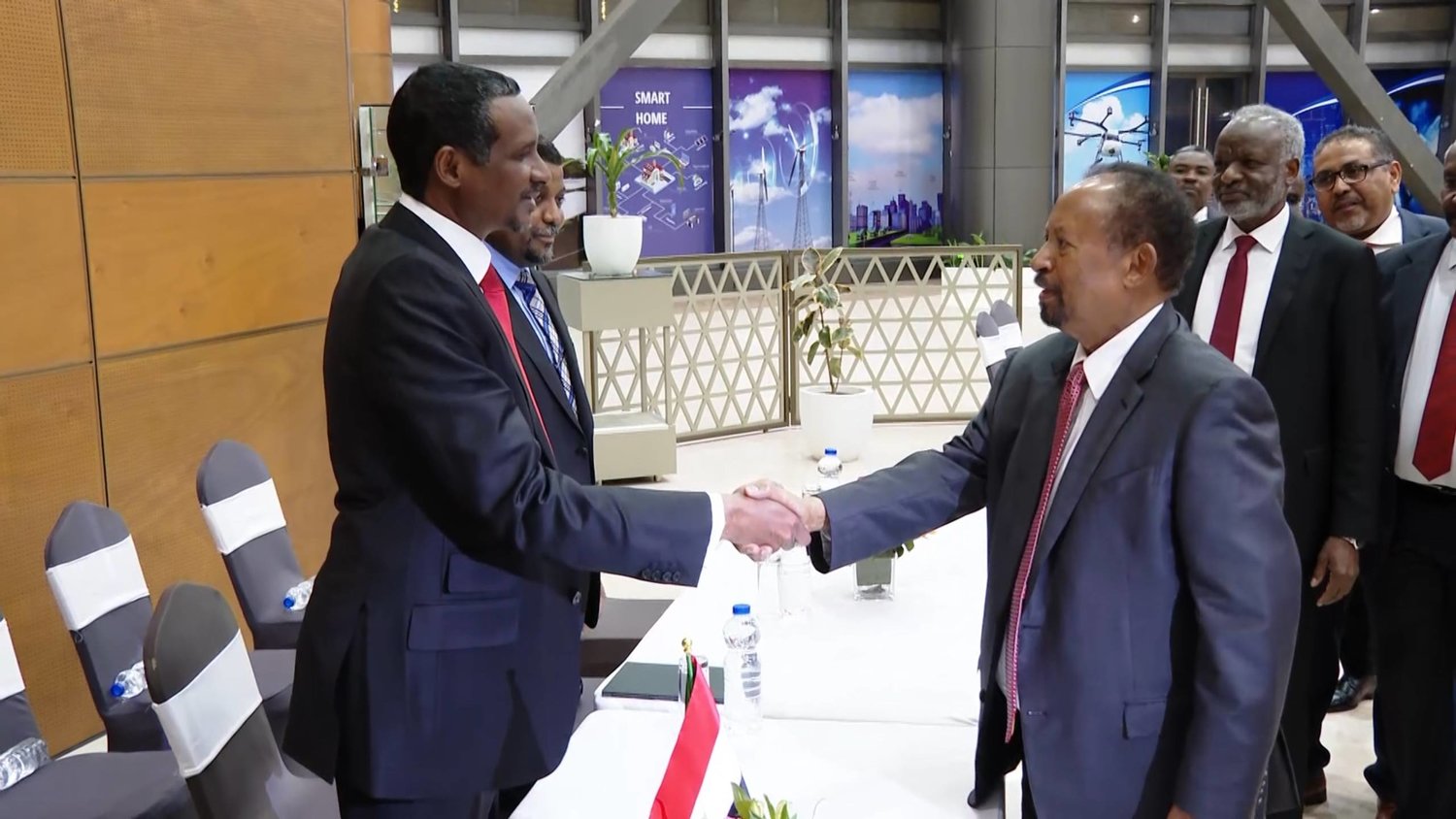 Sudanese civilian forces and RSF leader agree to seek peaceful resolution